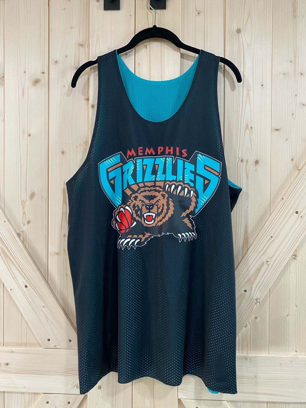 Mitchell & Ness Memphis Grizzlies Hardwood Classics Reversible Mesh Practice Tan